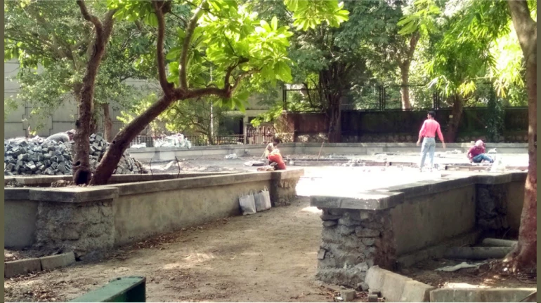 बीएमसीचा रस्ता काँक्रिटीकरण प्रकल्प रखडला बीएमसीचा रस्ता काँक्रिटीकरण प्रकल्प रखडला