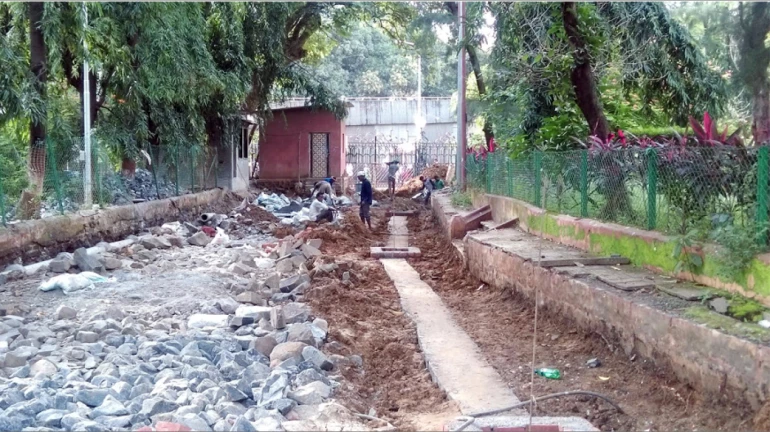 मुंबईतील 574 रस्त्यांच्या काँक्रीटीकरणाला ऑक्टोबरमध्ये सुरुवात होणार मुंबईतील 574 रस्त्यांच्या काँक्रीटीकरणाला ऑक्टोबरमध्ये सुरुवात होणार