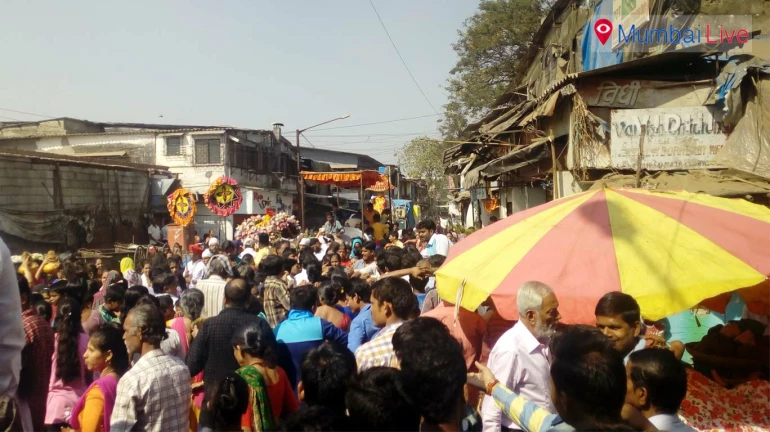 सिंधी कॅम्पमध्ये साई पालखीचे आयोजन