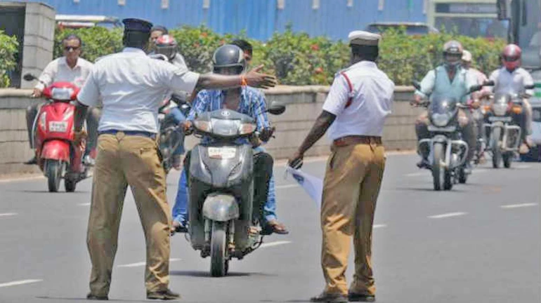 बेशिस्त वाहनचालकांना दणका, वर्षभरात २७५४ परवाने रद्द