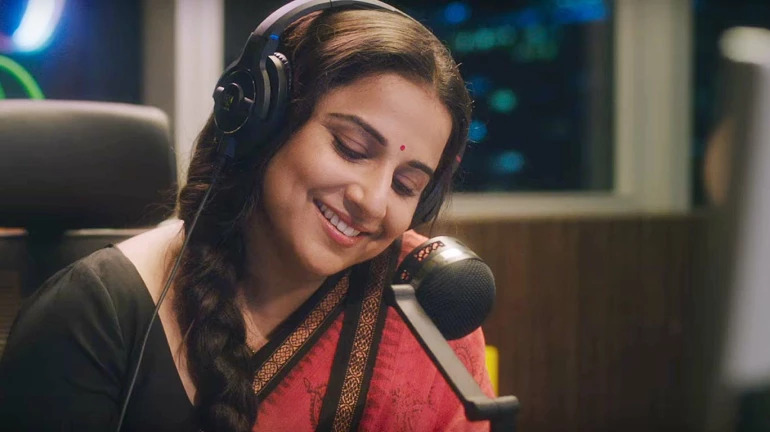 Vidya Balan makes a mark again as RJ in Tumhari Sulu