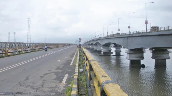 नवा वाशी खाडी पूल १ फेब्रुवारीपासून बंद, वाहनचालकांना तूर्तास दिलासा