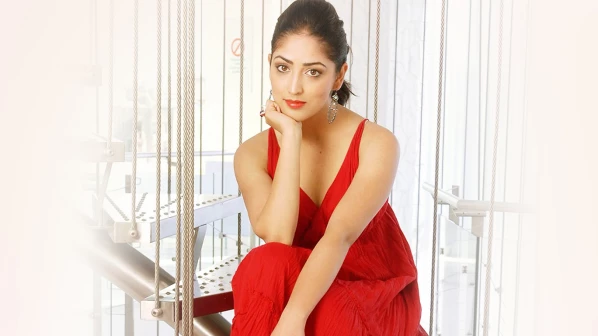 जानिए किसके साथ मना रहीं हैं यामी गौतम अपना बर्थडे?