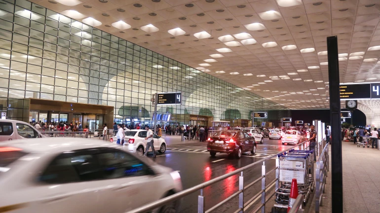 विदेश से आने वालों के लिए मुंबई एयरपोर्ट पर अलग कॉरिडोर