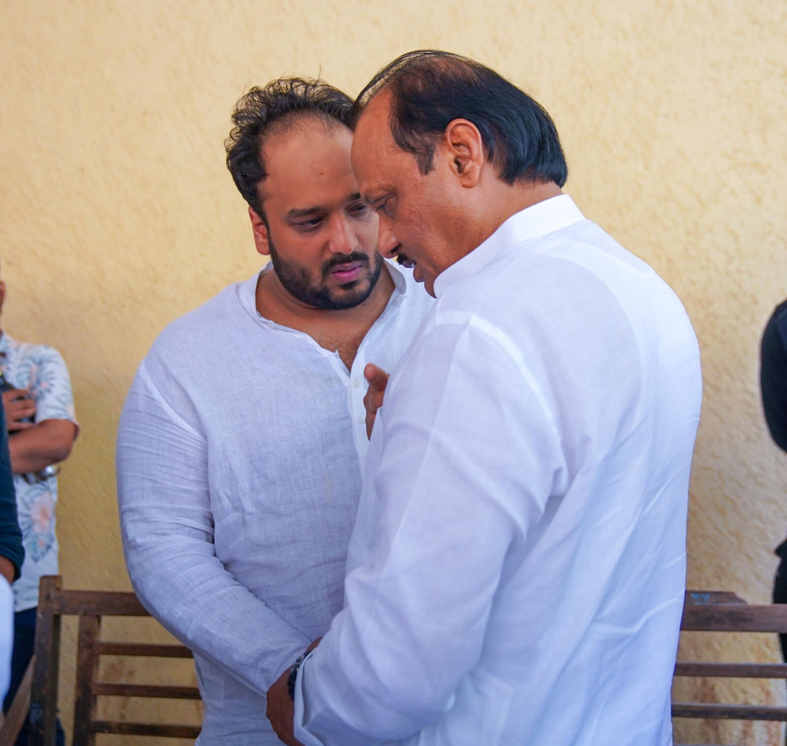 बाबा सिद्दीकी के दुखद निधन  का राजनीतीकरण करने से बचने का आग्रह- उपमुख्यमंत्री अजित पवार