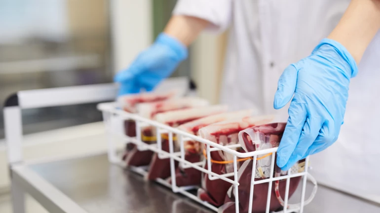 राज्य में केवल 5 से 6 दिनों के लिए पर्याप्त रक्त उपलब्ध ,सरकार ने रक्तदान के लिए  की अपील