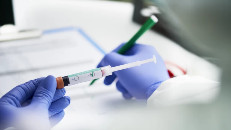 वैक्सीन की दोनों डोज ले चुके लोगों को RTPCR टेस्ट से मिलेगी छूट, महाराष्ट्र सरकार का फैसला