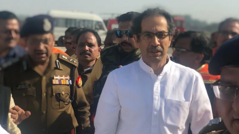 Maharashtra CM Uddhav Thackeray reaches Delhi; To meet PM over Maratha Reservation at 11 am Maharashtra CM Uddhav Thackeray reaches Delhi; To meet PM over Maratha Reservation at 11 am
