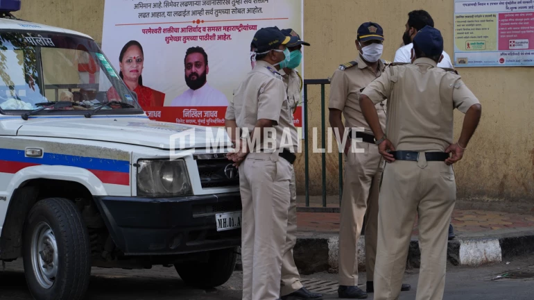 गुन्हे शाखेच्या सहा पोलिसांना कोरोनाची लागण गुन्हे शाखेच्या सहा पोलिसांना कोरोनाची लागण