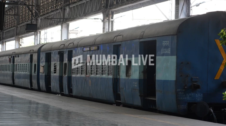 छठ पूजा और दिवाली के लिए मुंबई से यूपी बिहार के लिए  स्पेशल ट्रेन