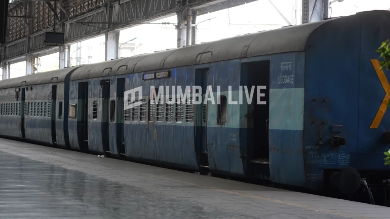 Mumbai and Delhi receive maximum applications for private trains Mumbai and Delhi receive maximum applications for private trains