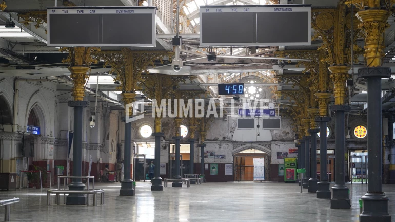 मुंबई लोकल न्यूज- मध्य रेलवे टाटा मैराथन 2023 के लिए 2 विशेष उपनगरीय ट्रेन चलाएगा