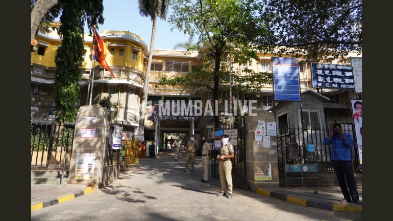 Coronavirus pandemic: मुंबईत 1438 नवे रुग्ण, दिवसभरात 38 जणांचा मृत्यू Coronavirus pandemic: मुंबईत 1438 नवे रुग्ण, दिवसभरात 38 जणांचा मृत्यू