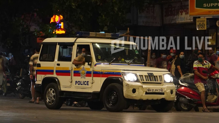 Police seizes masks worth ₹22.5 lakh from Andheri Police seizes masks worth ₹22.5 lakh from Andheri