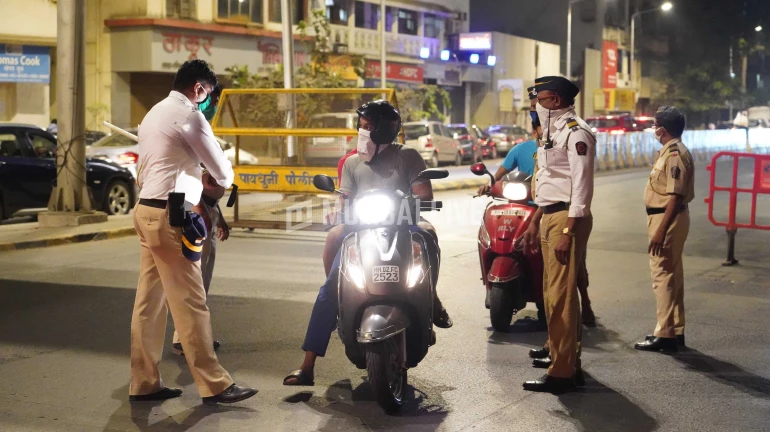 Mumbai Police carries "All Out Operation"; 1,805 booked for violating rules Mumbai Police carries "All Out Operation"; 1,805 booked for violating rules