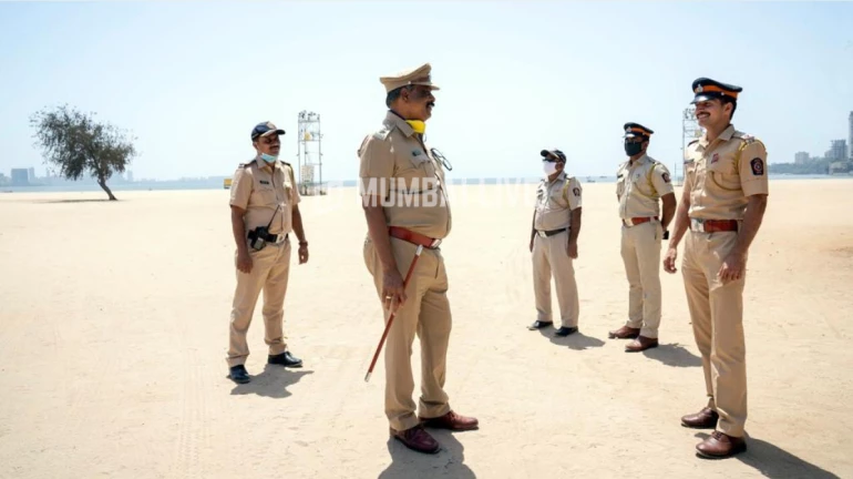 Two Mumbai Police Constables Dismissed After Not Showing Up For Work in 9 Years Two Mumbai Police Constables Dismissed After Not Showing Up For Work in 9 Years
