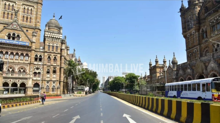 मुंबईत सील इमारती ७ हजार ९९ तर कंटेन्मेंट झोन ५६८ मुंबईत सील इमारती ७ हजार ९९ तर कंटेन्मेंट झोन ५६८