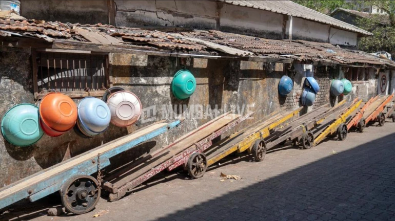 BMC plans to go aggressive in tackling COVID-19 in Dharavi BMC plans to go aggressive in tackling COVID-19 in Dharavi