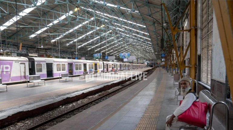 मुंबई- 7  लोकल  रेलवे स्टेशनों को दिया जाएगा नया रूप